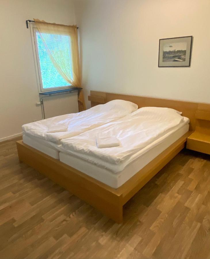 Gullringens Vaerdshus & Hotell Екстериор снимка